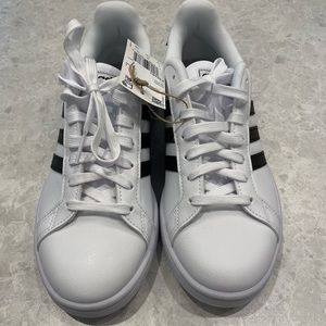Adidas Grand Court white SZ 7 1/2 Brand New in box